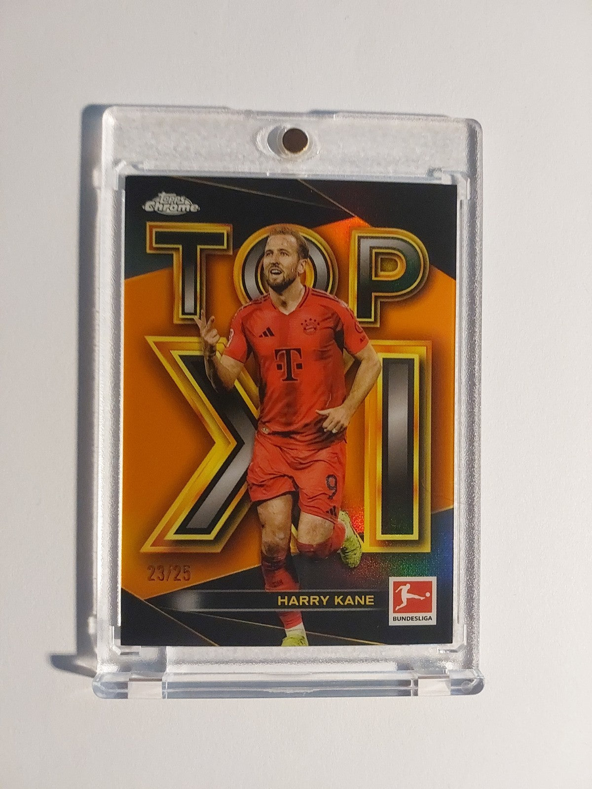 Topps Chrome Top XI 2025-26 Harry Kane Bayern München Parallel 23/25 Refractor – Bild 1