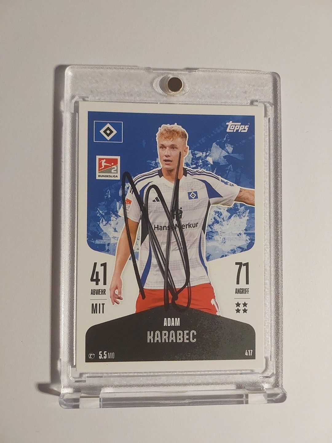 Topps 2024-25 Adam Karabec HSV On Card Auto Parallel Ultra Rare – Bild 1