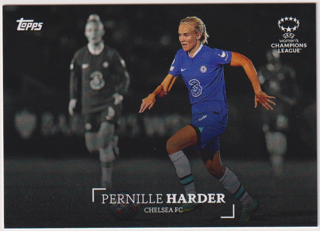 Topps 2022-23 Pernille Harder Chelsea FC UEFA Women's Champions League Parallel – Bild 1