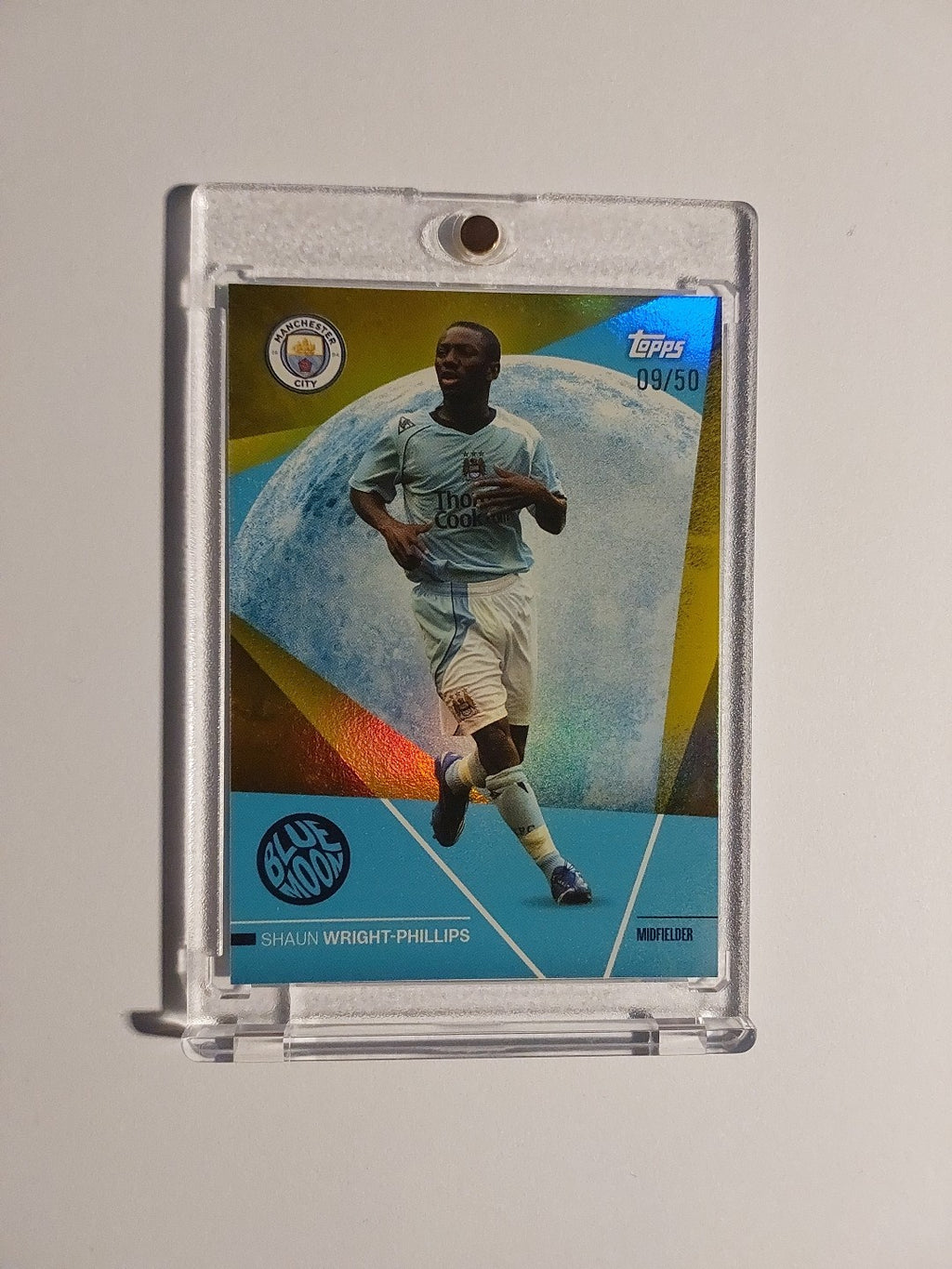 Topps Manchester City Blue Moon 2024-25 Shaun Wright-Phillips Parallel 9/50 Rare – Bild 1