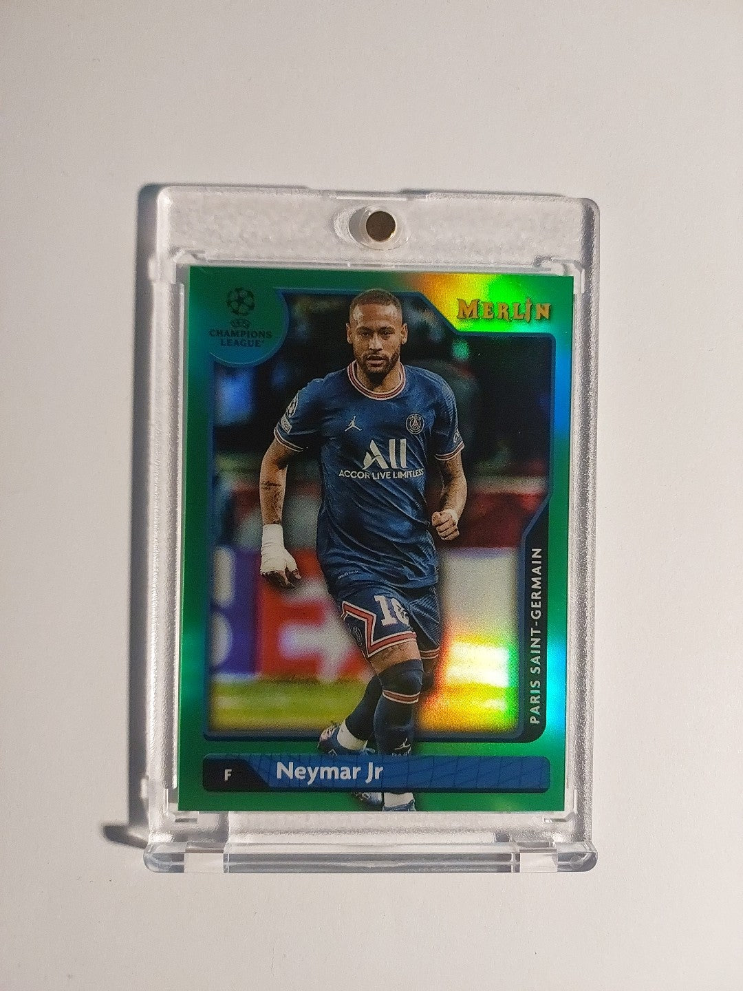 Topps Merlin 2021-22 Neymar Jr. Paris Saint-Germain Parallel 48/99 Refractor – Bild 1