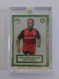 Topps Deco 2024/25 Grimaldo Bayer Leverkusen Nummeriert 19/99 Parallel Refractor – Bild 1