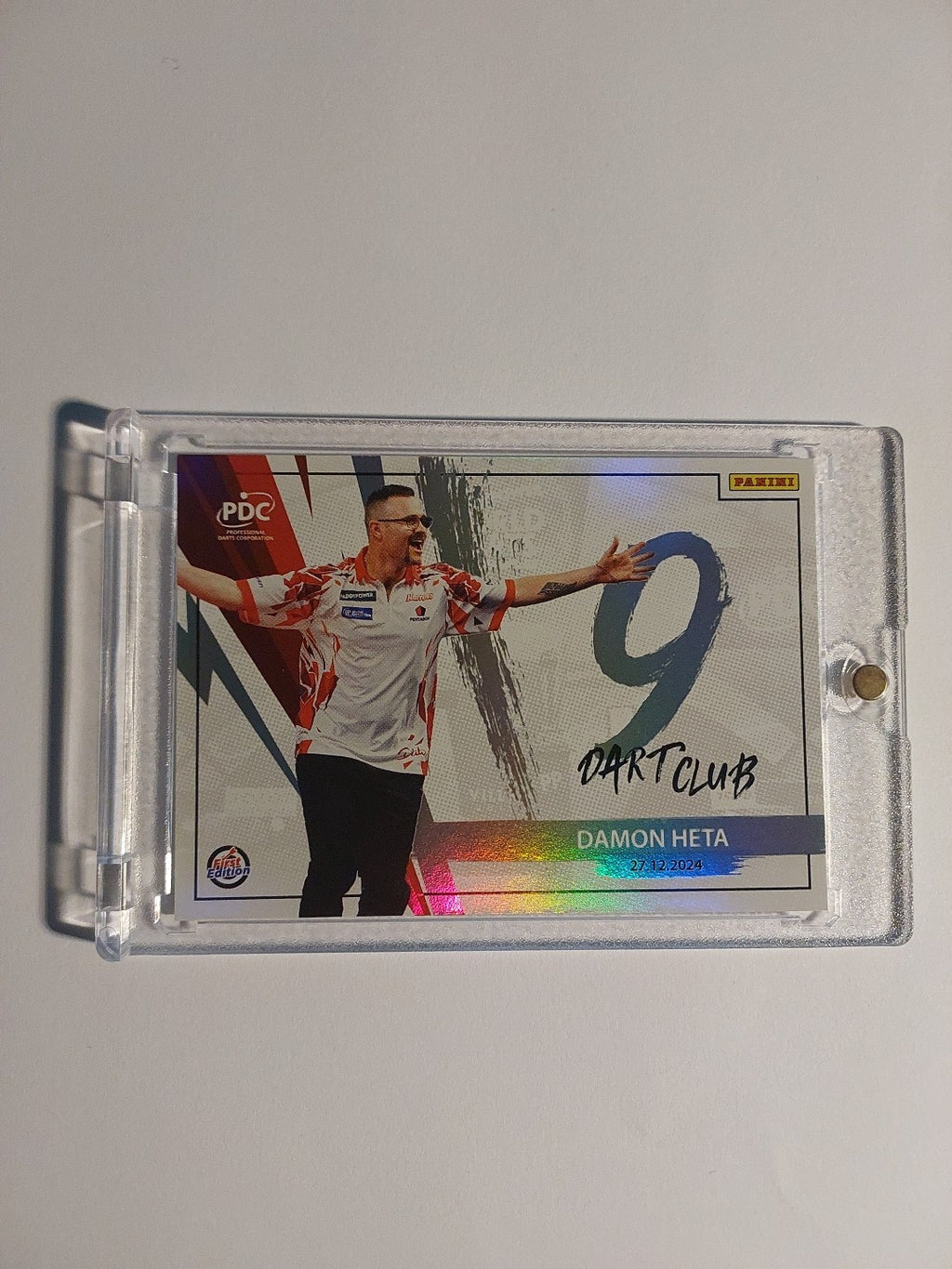 Panini PDC World Championship 2026 Damon Heta 9 Dart Club 1st Edition Refractor – Bild 1