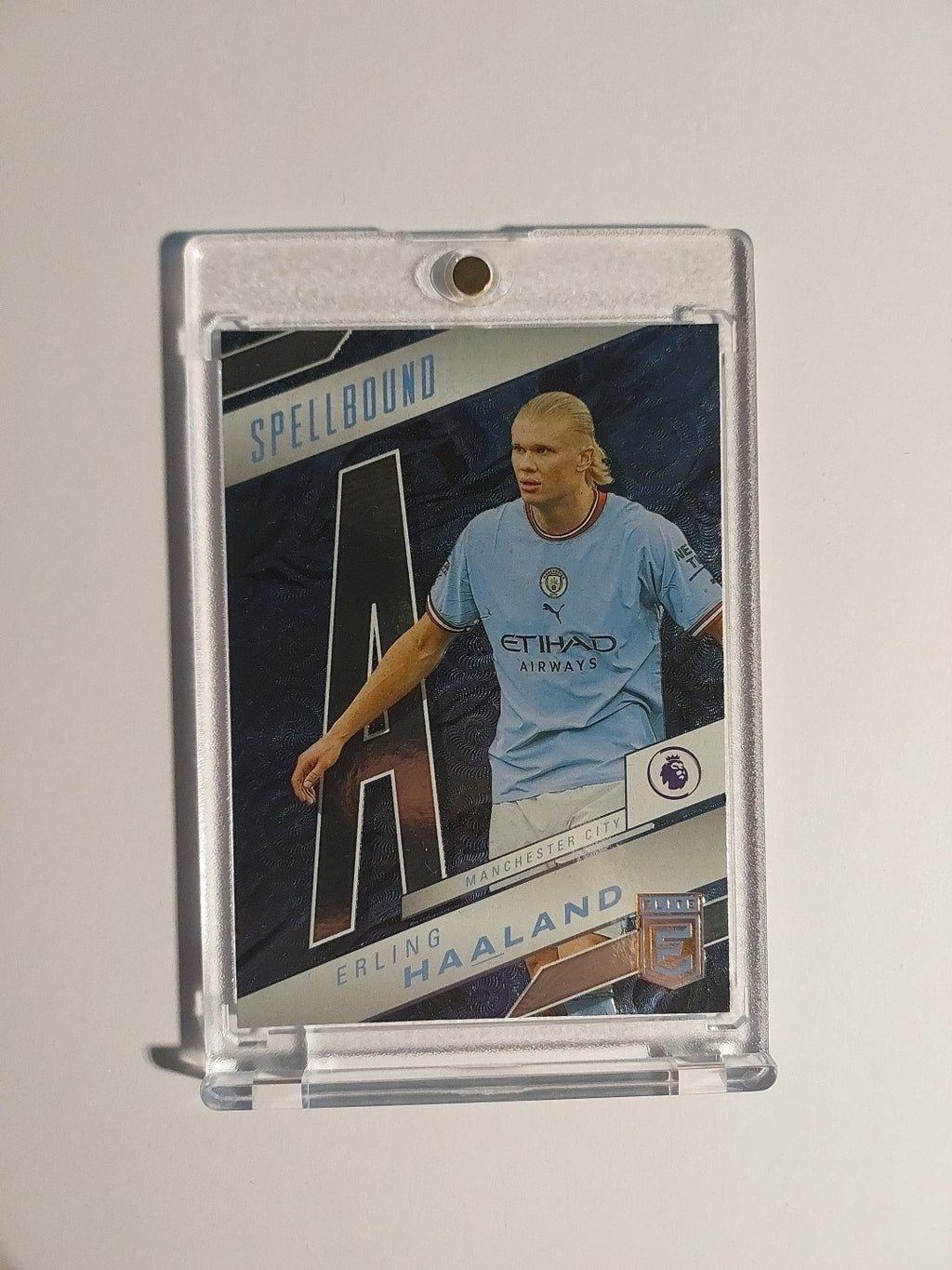 Panini Elite 2022-23 Erling Haaland Manchester City Parallel Insert Ultra Rare – Bild 1