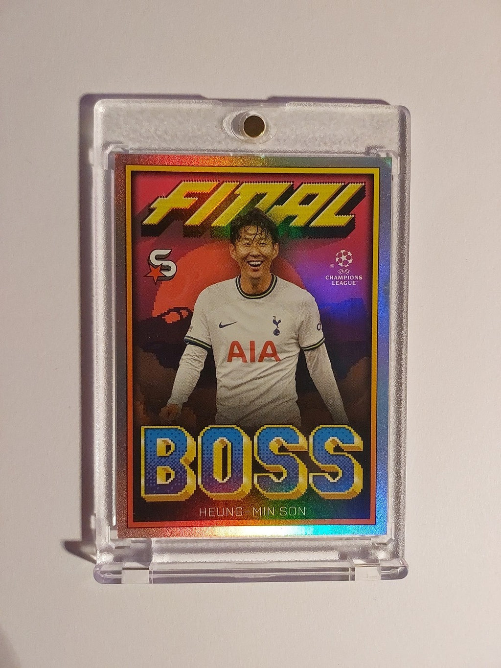 Topps UCC Stars 2022-23 Heung Min Son Tottenham Final Boss Parallel Refractor – Bild 1