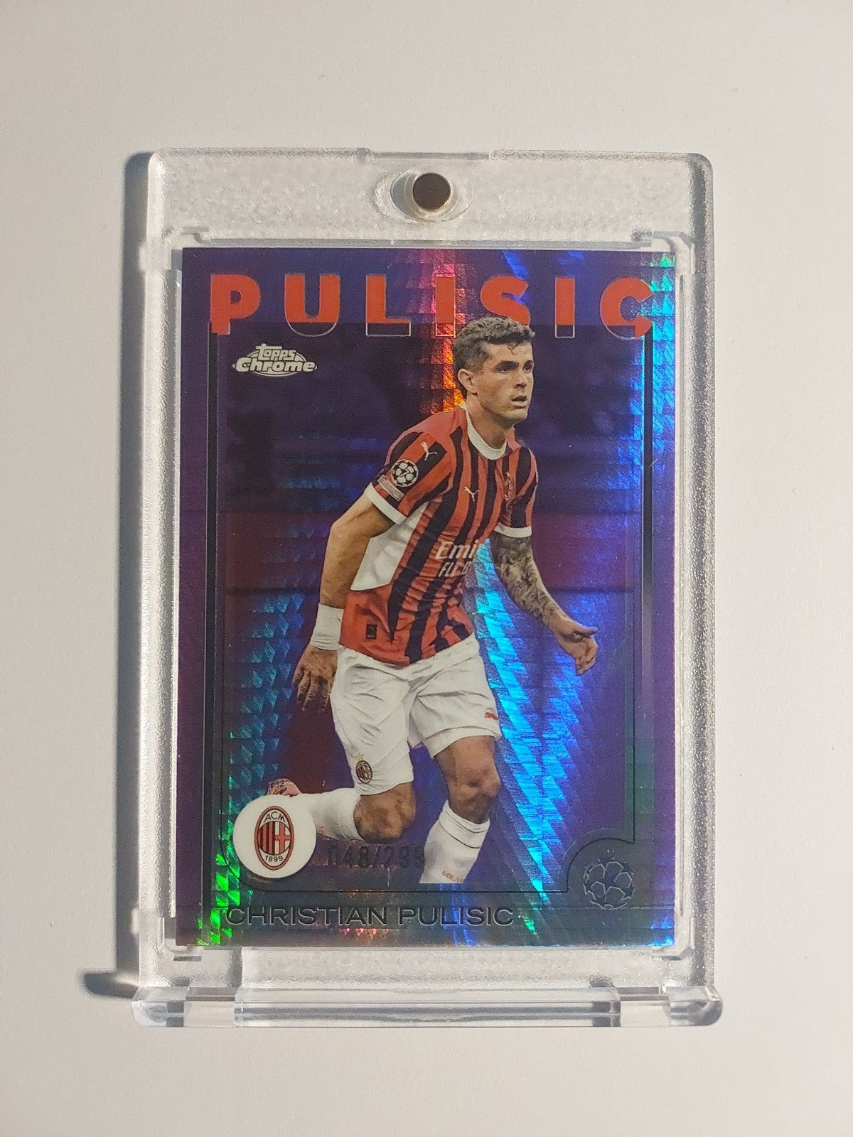 Topps Chrome Flagship 2024-25 Christian Pulisic AC Mailand 48/299 Rare Refractor – Bild 1