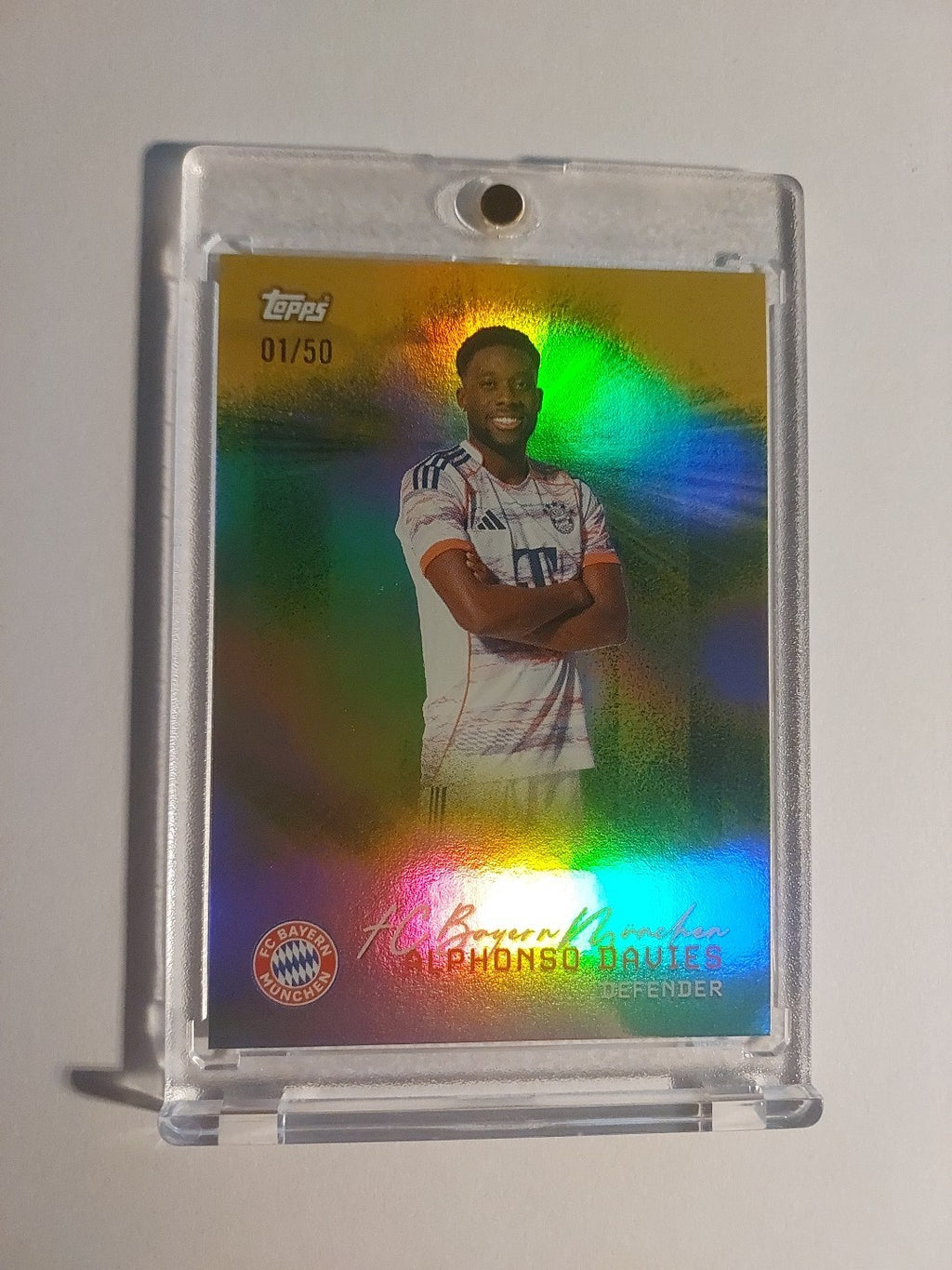 Topps Bayern Team Set 2025-26 Alphonso Davies Parallel 1/50 Refractor Ultra Rare – Bild 1
