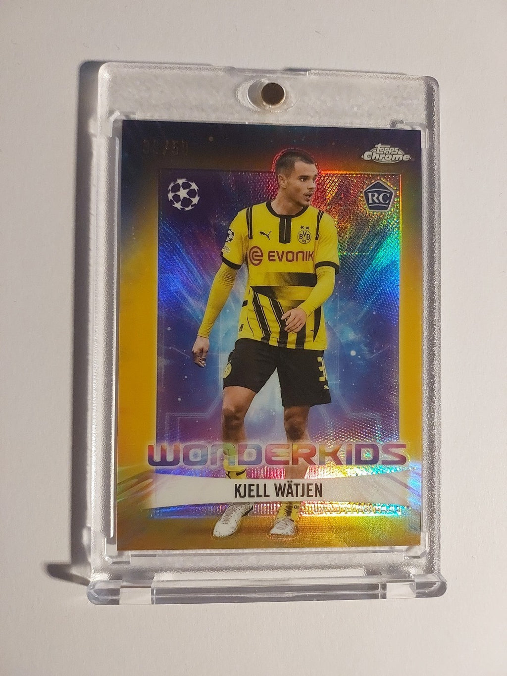 Topps UCC Chrome 2024-25 Kjell Wätjen Dortmund Parallel 39/50 Refractor Rare Hit – Bild 1