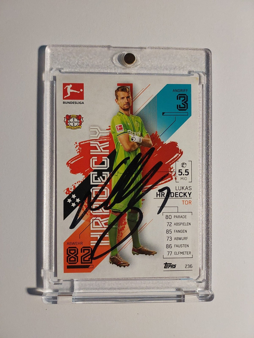 Topps Bundesliga 2021-22 Lukas Hradecky On Card Auto Bayer Leverkusen Parallel – Bild 1