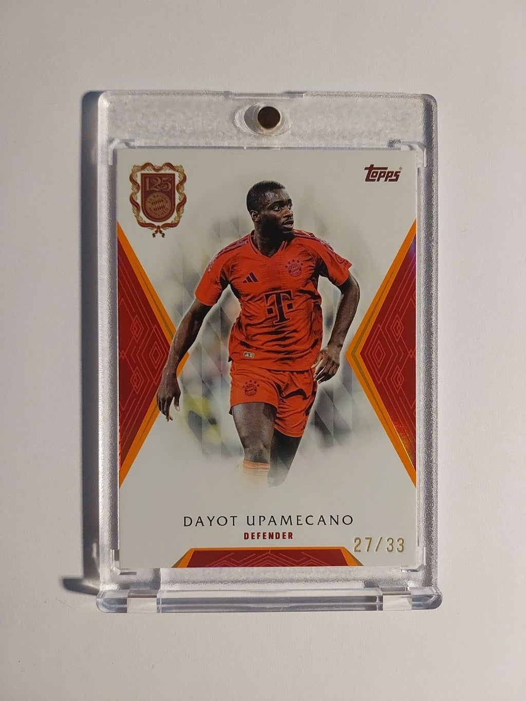 Topps 125 Jahre Bayern München 2024-25 Dayot Upamecano Parallel 27/33 Refractor – Bild 1