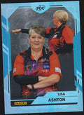 Panini PDC World Championship 2026 Lisa Ashton Refractor Parallel – Bild 1