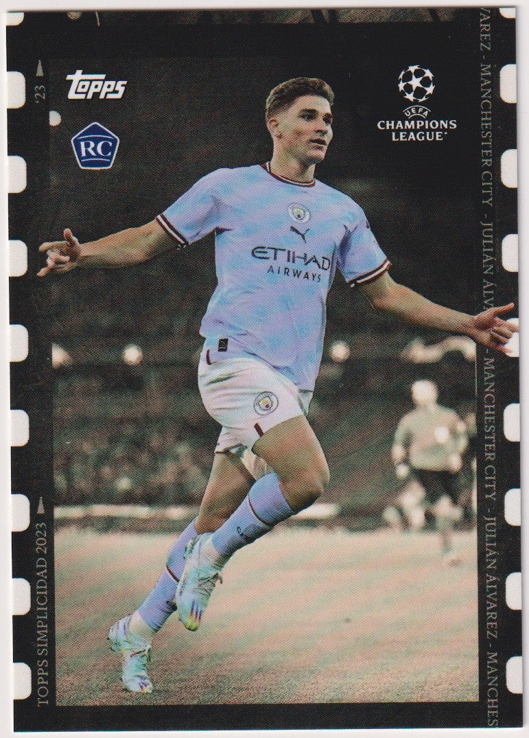Topps Demand 2022-23 Julian Alvarez Manchester Rookie City Simplicidad Parallel – Bild 1