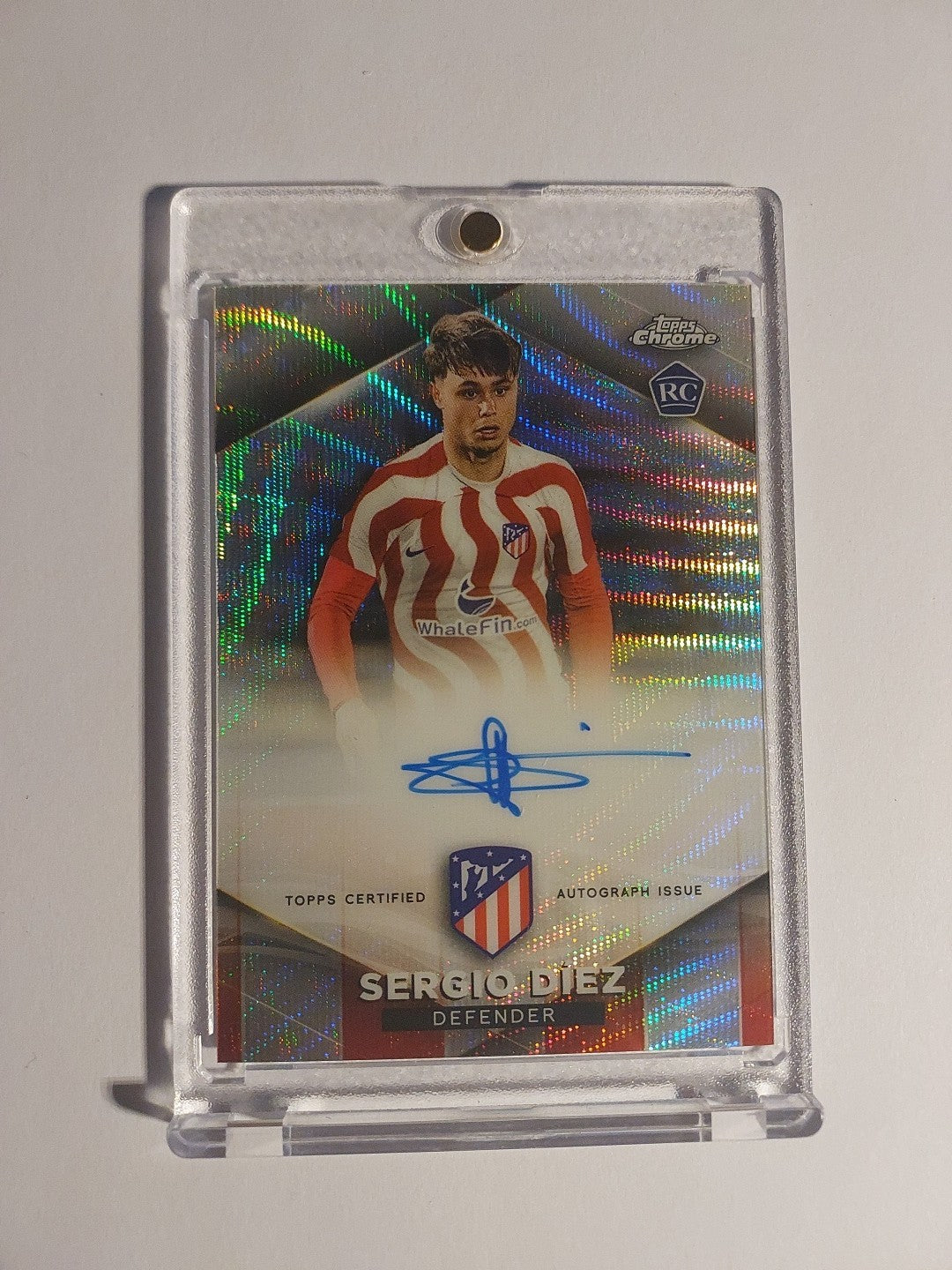Topps Chrome 2022-23 Sergio Diez Atletico Madrid On Card Auto Numbered 43/49 – Bild 1