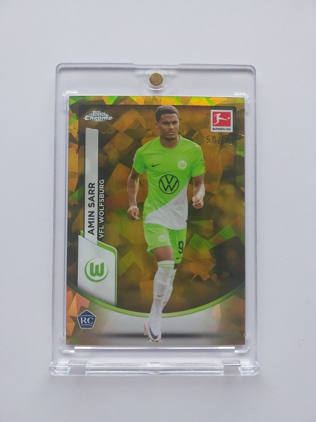 Topps Chrome Bundesliga 2023-24 Amin Sarr Wolfsburg Nummeriert 50/50 Parallel – Bild 1