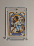 Topps Argentinien Team Set 2024-25 Osvaldo Ardiles Parallel – Bild 1