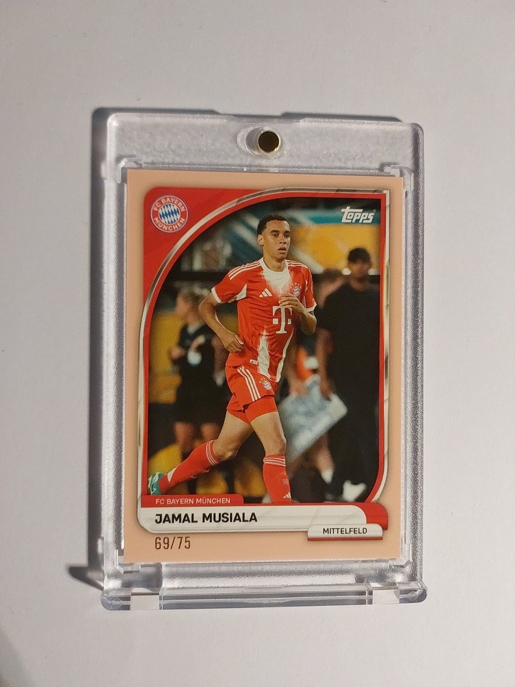 Topps Bayern München Tin Collector 2025-26 Jamal Musiala Parallel 69/75 Rare Hit – Bild 1