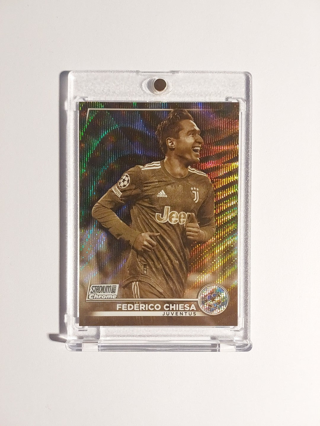 Topps UCC Chrome 2022-23 Federico Chiesa Juventus Turin Parallel 12/75 Refractor – Bild 1