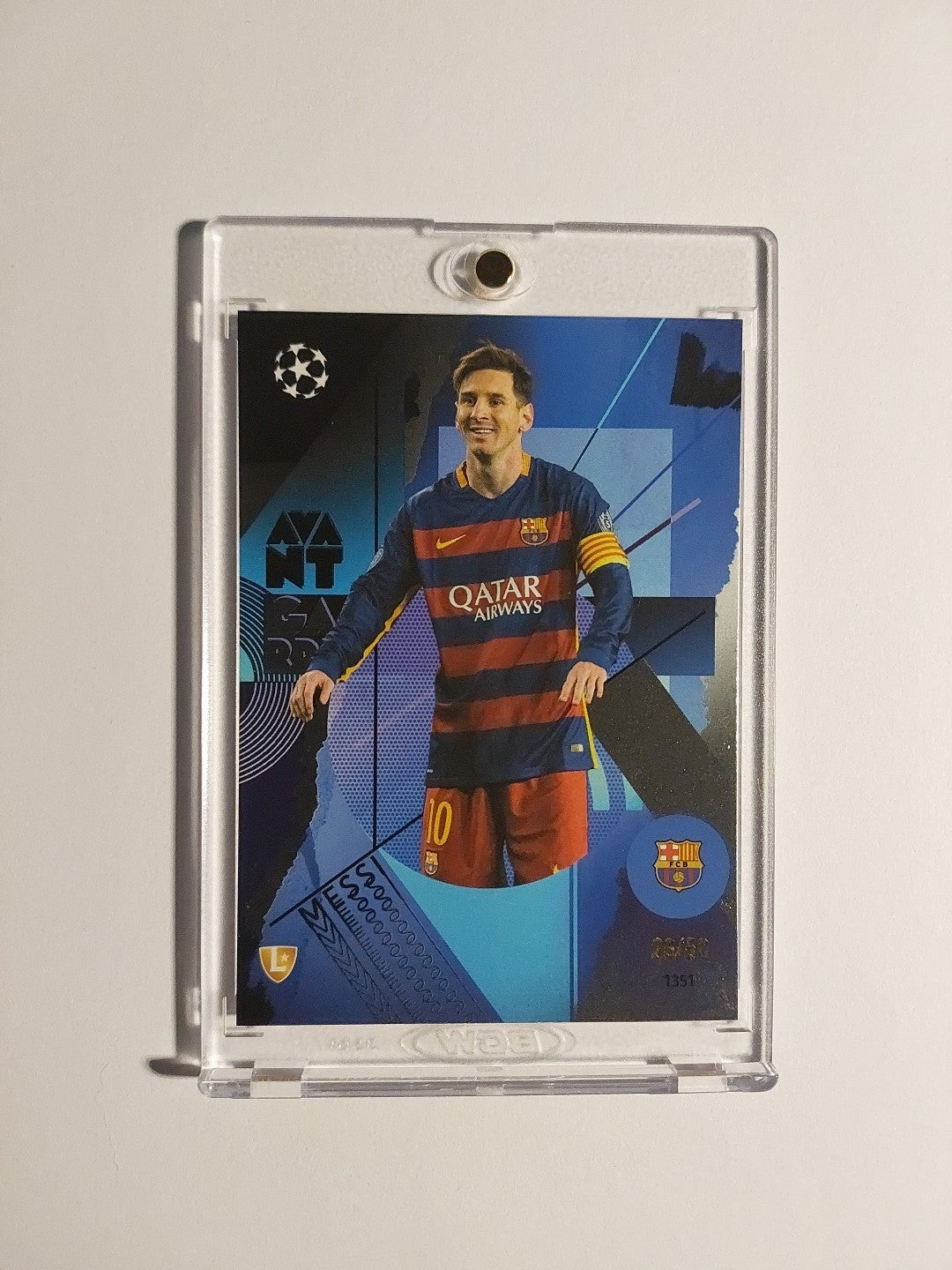 Topps Total Football 2024-25 Lionel Messi Barcelona Parallel 26/50 Ultra Rare – Bild 1