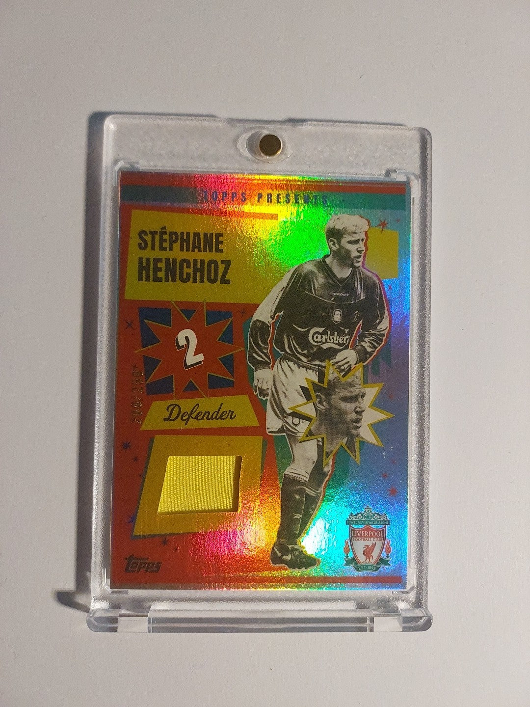 Topps Liverpool Team Set 2024-25 Stephane Henchoz Patch Relic Numbered 208/250 – Bild 1