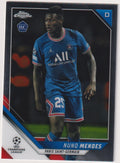 Topps Chrome 2021-22 Nuno Mendes Rookie Paris Saint-Germain Parallel Rare Nr. 25 – Bild 1