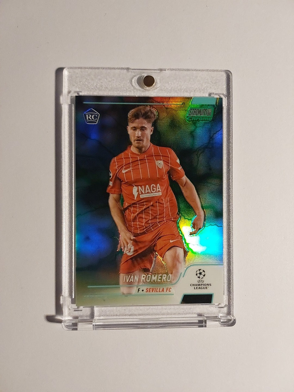 Topps Stadium Chrome 2021-22 Ivan Romero Sevilla Parallel 107/199 Refractor RC – Bild 1