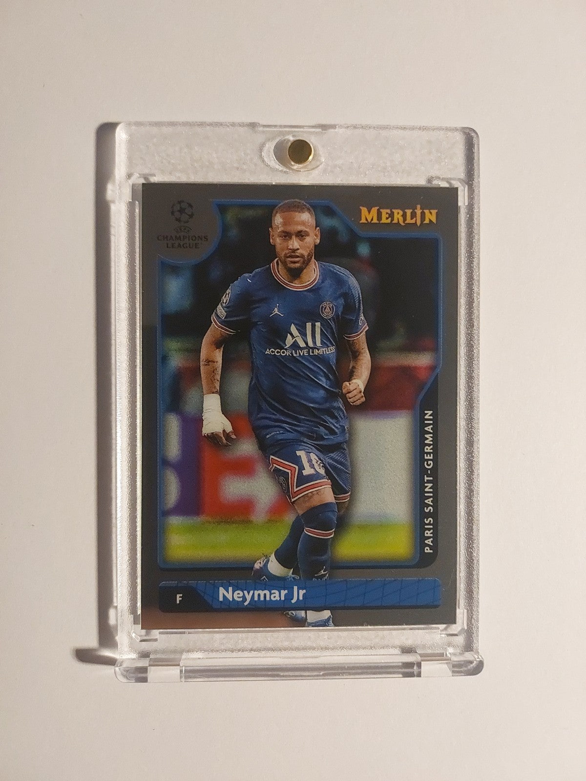 Topps UCC Merlin 2021-22 Neymar Jr Paris Saint-Germain Legend Chrome Parallel – Bild 1