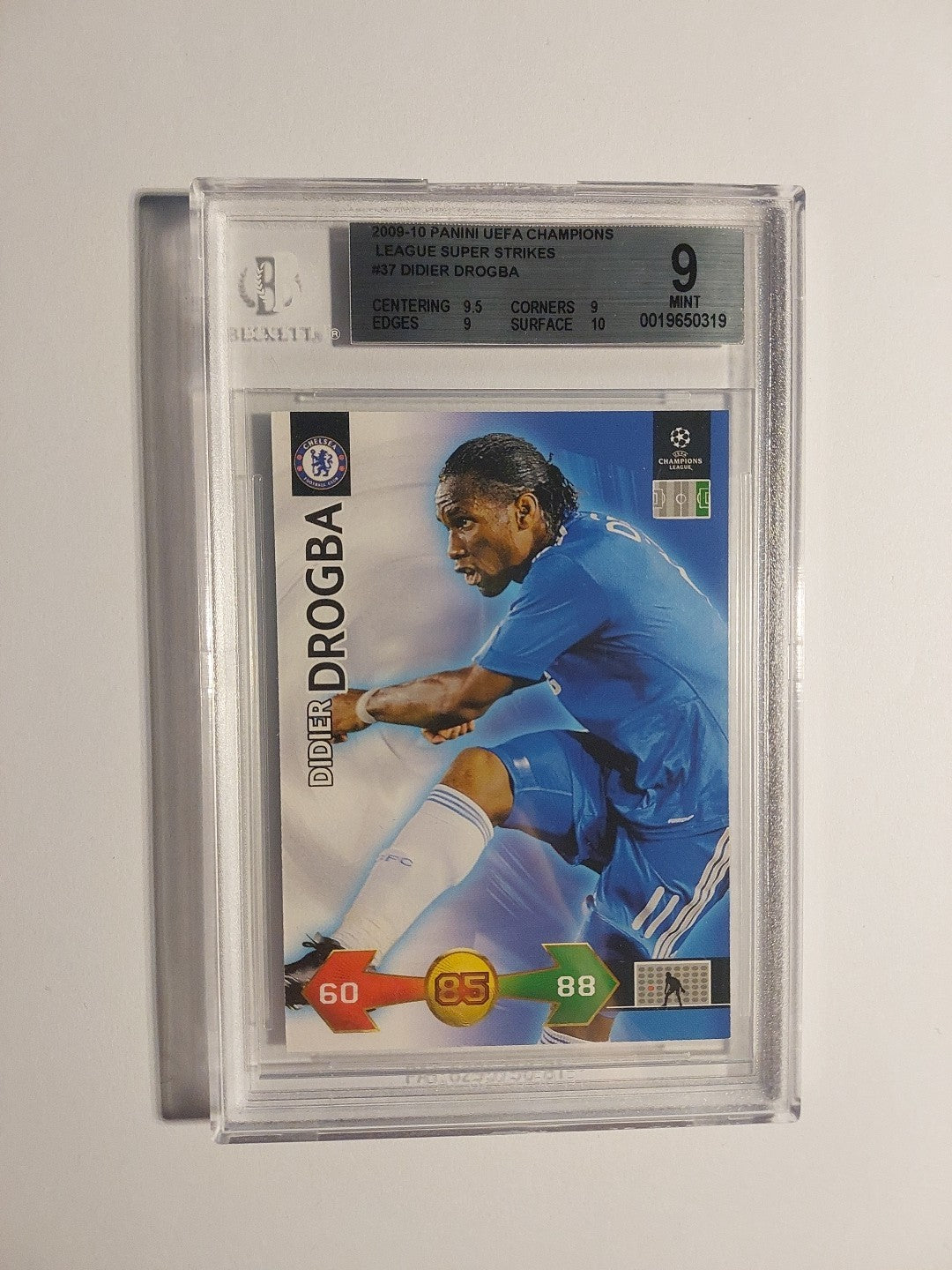 Panini Champions League 2009-10 Dider Drogba Chelsea Parallel Vintage BGS 9 PSA – Bild 1