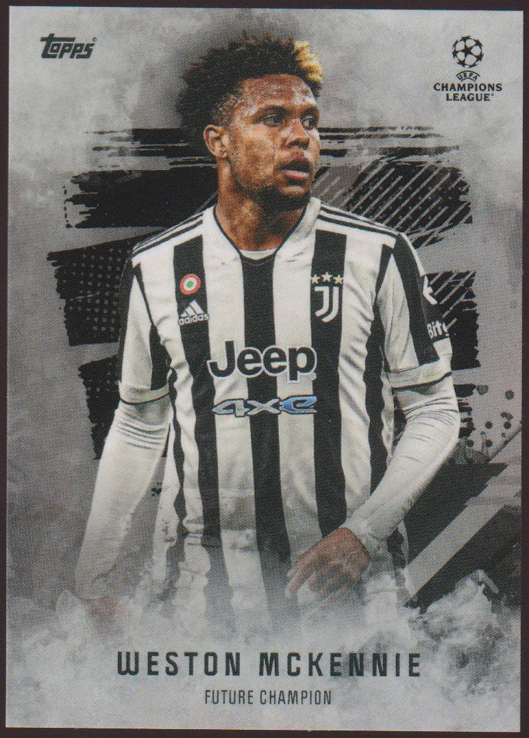 Topps Champions League 2021-22 Weston McKennie Juventus Future Champion Parallel – Bild 1