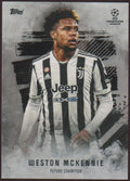 Topps Champions League 2021-22 Weston McKennie Juventus Future Champion Parallel – Bild 1