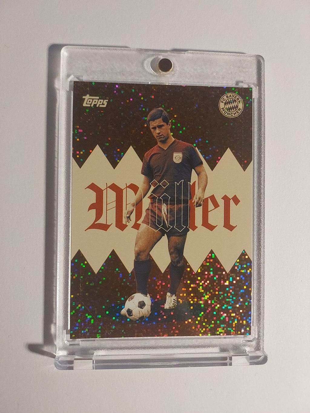 Topps Bayern Team Set 2025-26 Gerd Müller Parallel 67/75 Refractor Ultra Rare – Bild 1