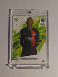 Topps UCC 2022-23 Randal Kolo Muani Paris Saint-Germain Numbered 11/75 Parallel – Bild 1