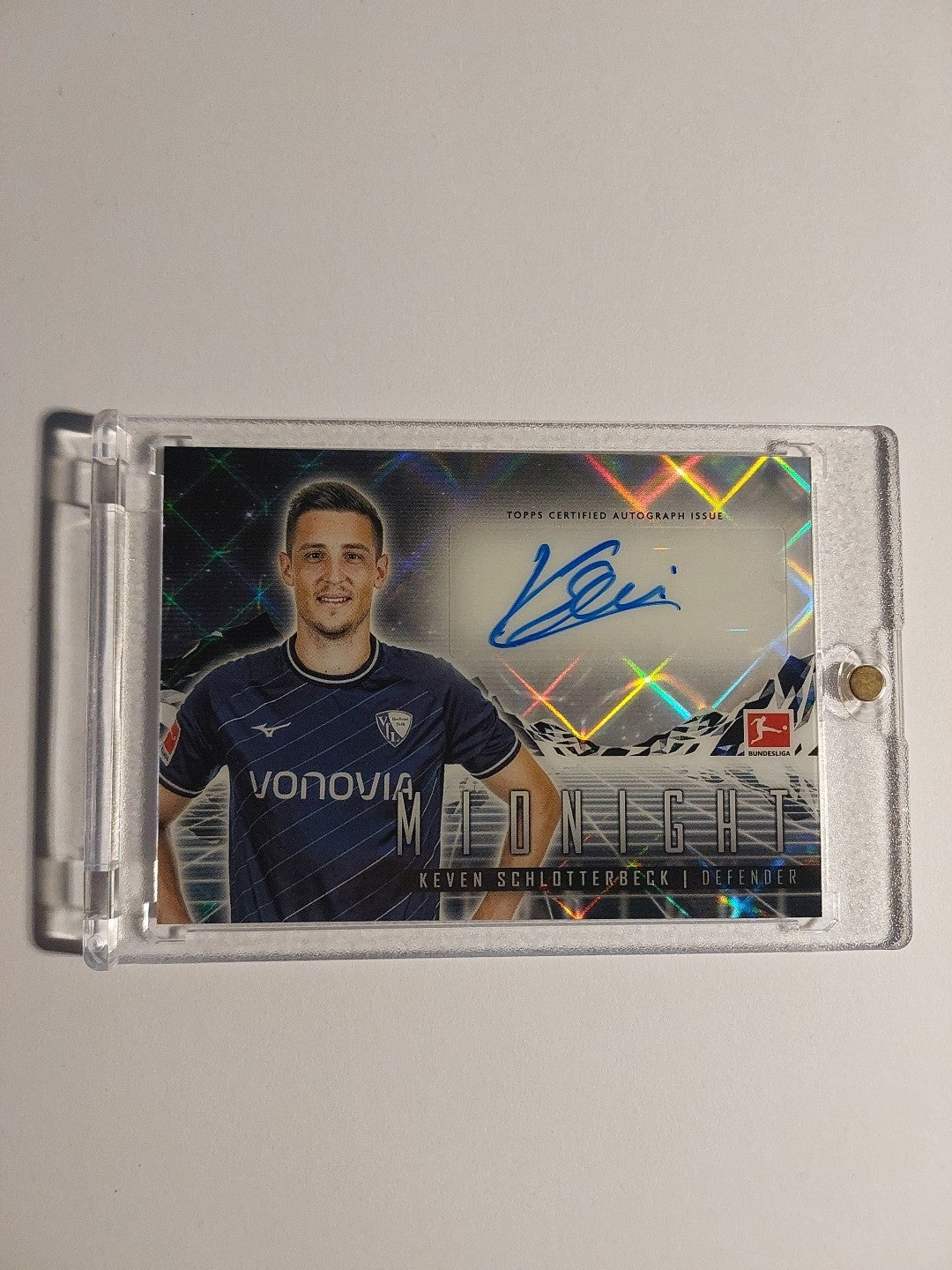 Topps Midnight Bundesliga 2023-24 Keven Schlotterbeck Auto VfL Bochum Parallel – Bild 1