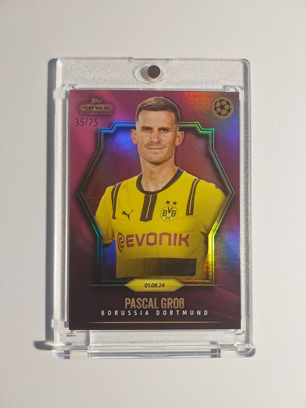 Topps Here We Go 2024-25 Pascal Groß Borussia Dortmund Parallel 35/75 Refractor – Bild 1