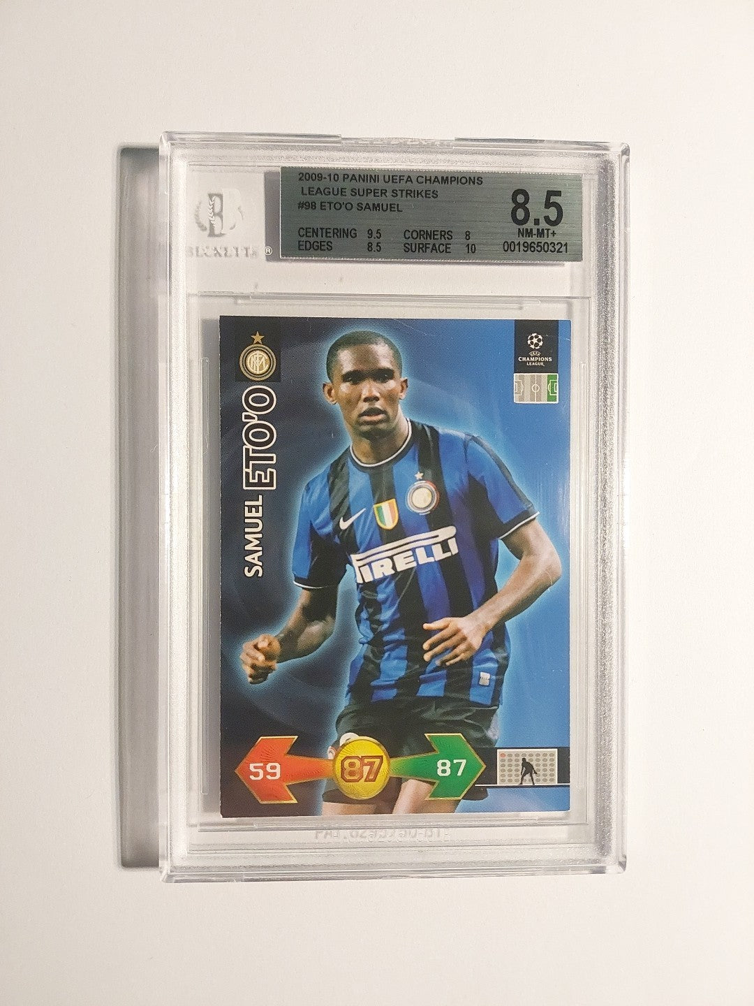 Panini Champions League 2009-10 Samuel Eto'o Inter Mailand Vintage BGS 8.5 PSA – Bild 1