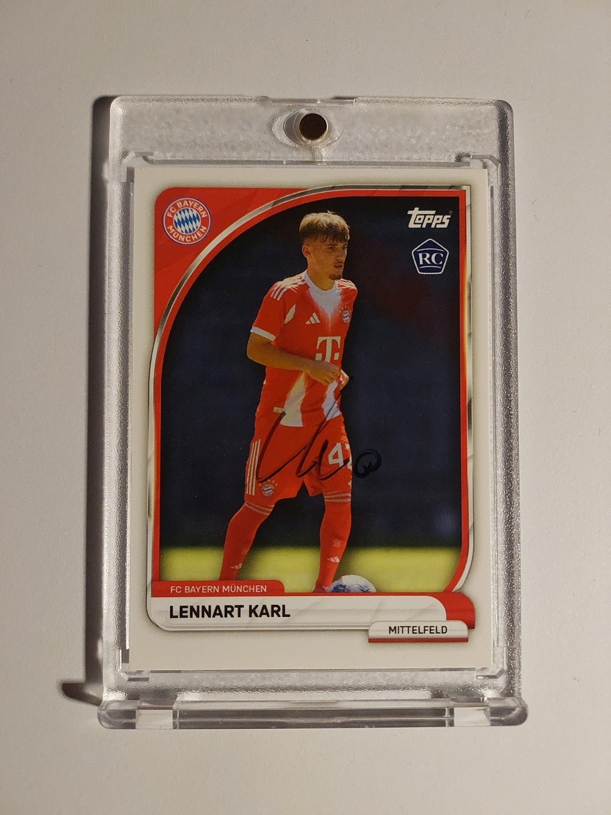 Topps Bayern München Set 2025-26 Lennart Karl On Card Auto Rookie Rare Parallel – Bild 1
