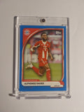 Topps Bayern Tin Collector 2025-26 Alphonso Davies Parallel 57/150 Rare Hit – Bild 1