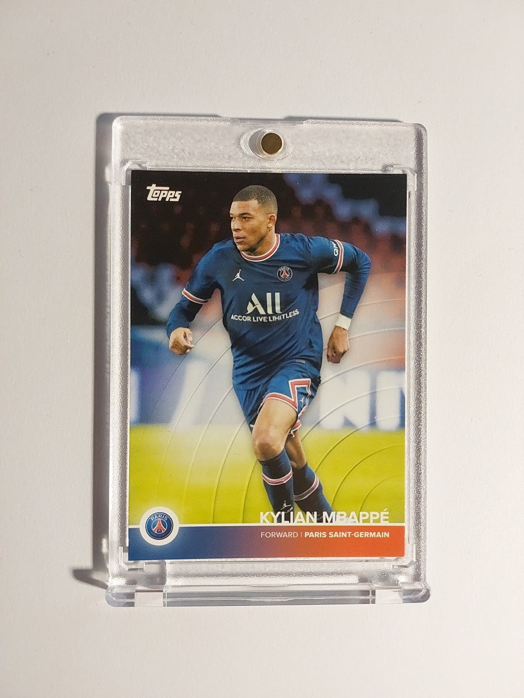 Topps Paris Saint-Germain 2021-22 Kylian Mbappé Parallel Ultra Rare Hit – Bild 1