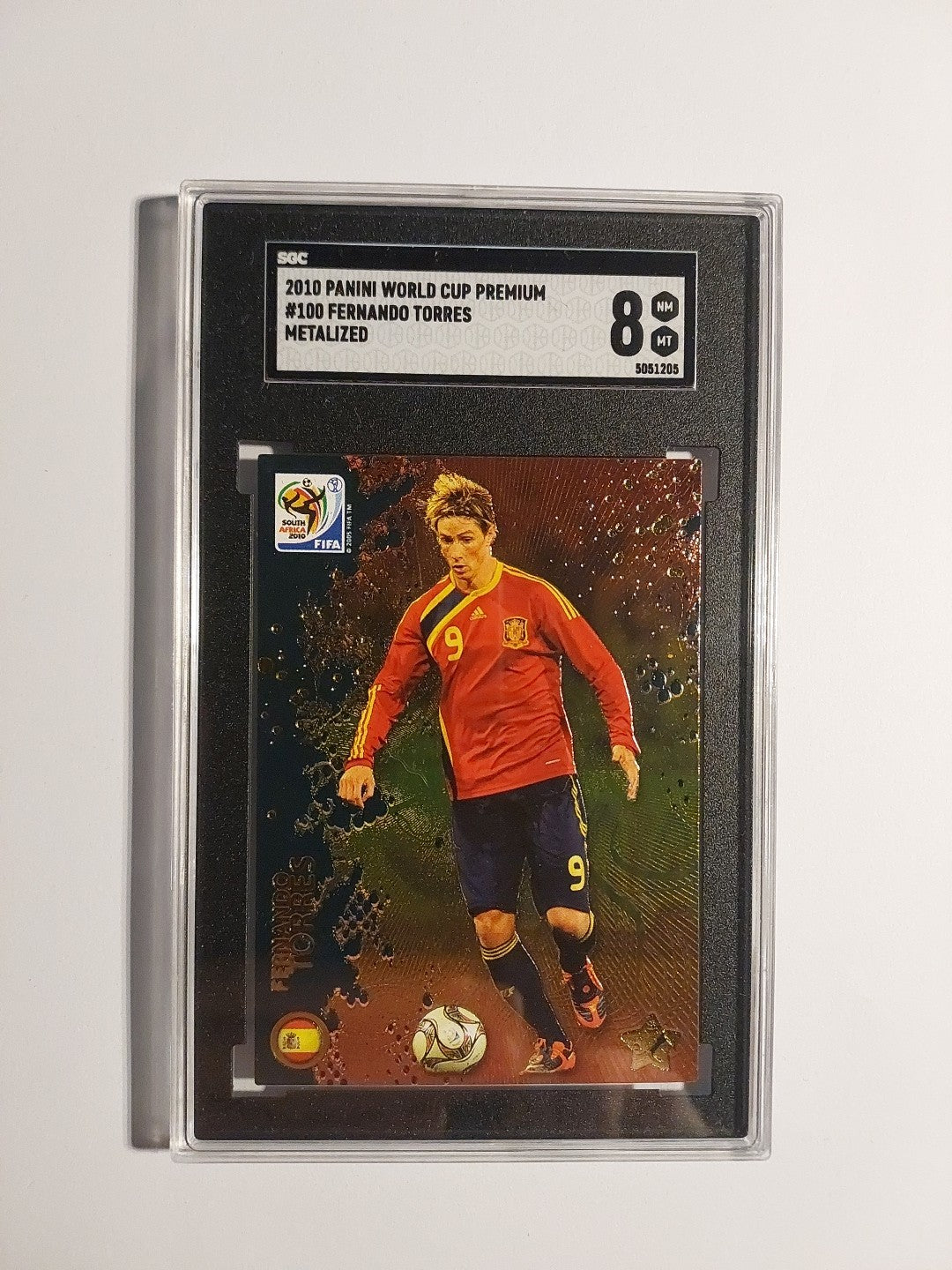 Panini World Cup Premium 2009-10 Fernando Torres Spanien Parallel SGC 8 PSA Hit – Bild 1