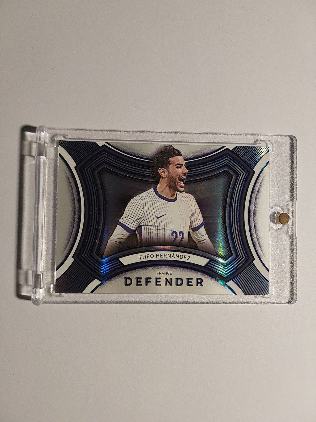 Futera Platinum 2025 Theo Hernandez Frankreich Mailand Parallel 12/19 Refractor – Bild 1