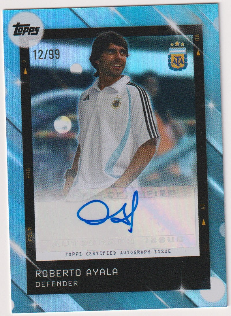 Topps Focus Argentina 2025 2024-25 Roberto Ayala Auto Argentinien Parallel 12/99 – Bild 1