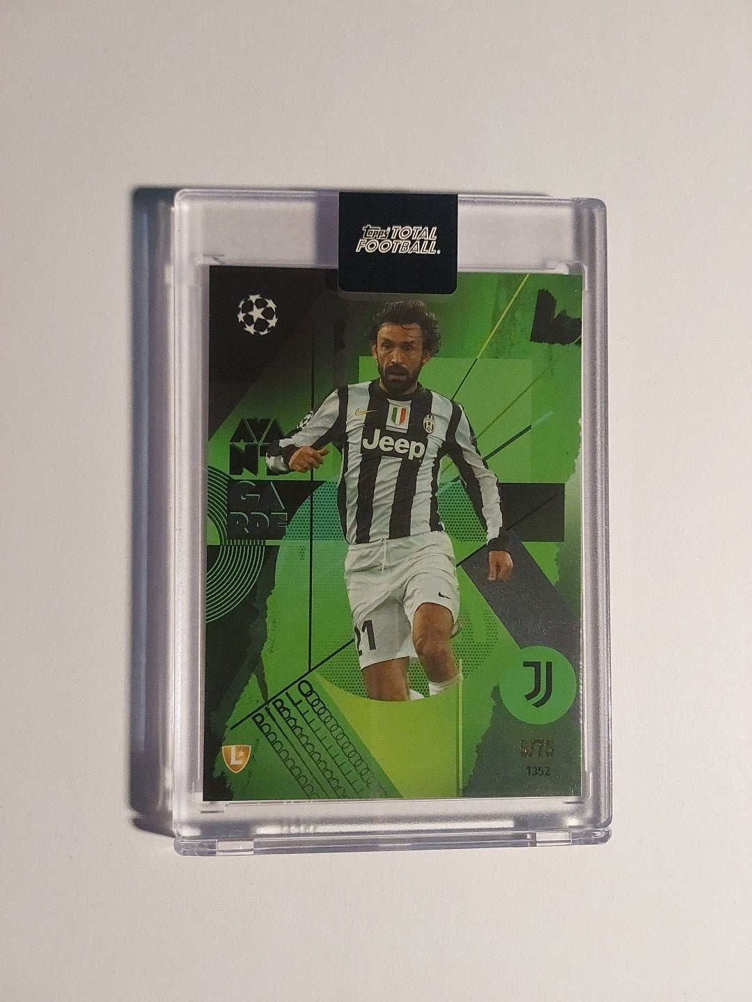 Topps Total Football 2024-25 Andrea Pirlo Juventus Parallel 5/75 OVP Inkl. Case! – Bild 1
