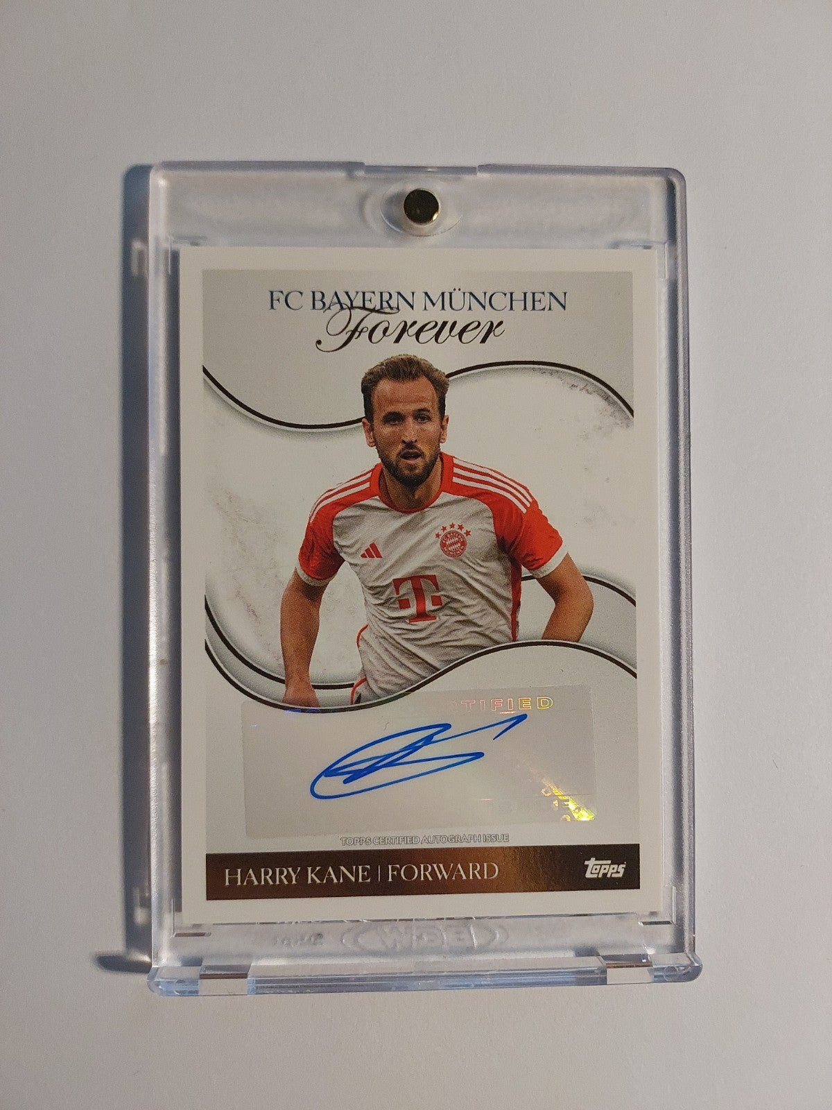 Topps Bayern München Forever 2023-24 Harry Kane Auto White Parallel Ultra Rare – Bild 1