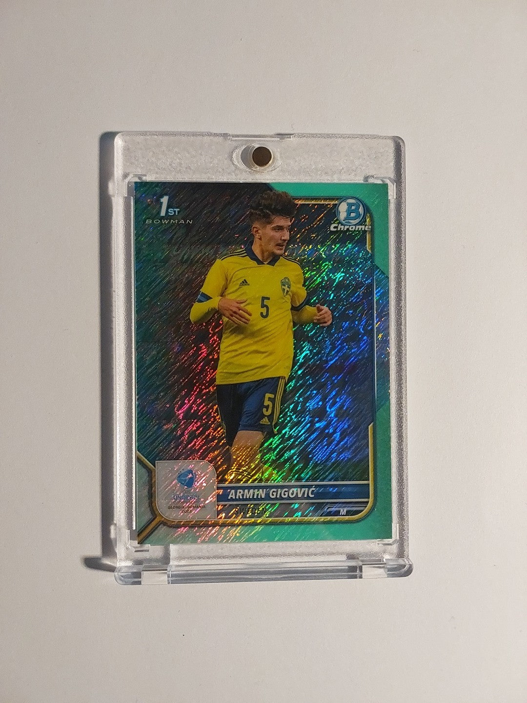 Topps 1st Bowman U21 2022-23 Armin Gigovic Schweden Parallel 37/125 Refractor – Bild 1