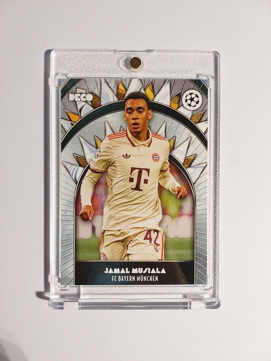 Topps UCC Deco 2023-24 Jamal Musiala Bayern München Parallel Ultra Rare Hit – Bild 1