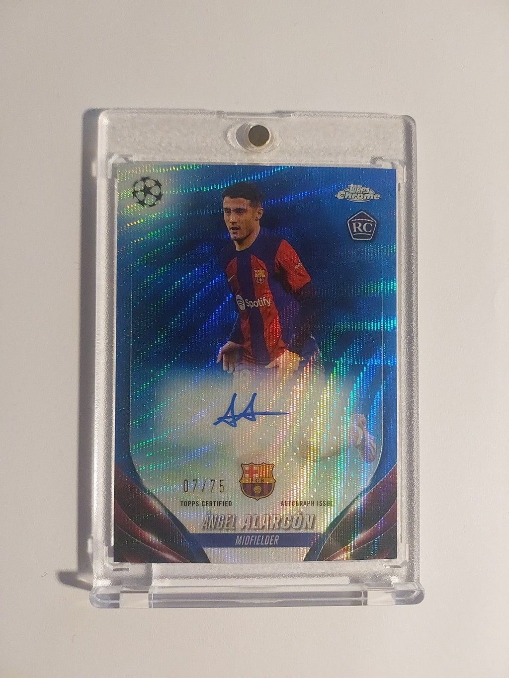 Topps UCC Chrome 2023-24 Angel Alarcon Rookie Auto Barcelona Parallel 7/75 Rare – Bild 1