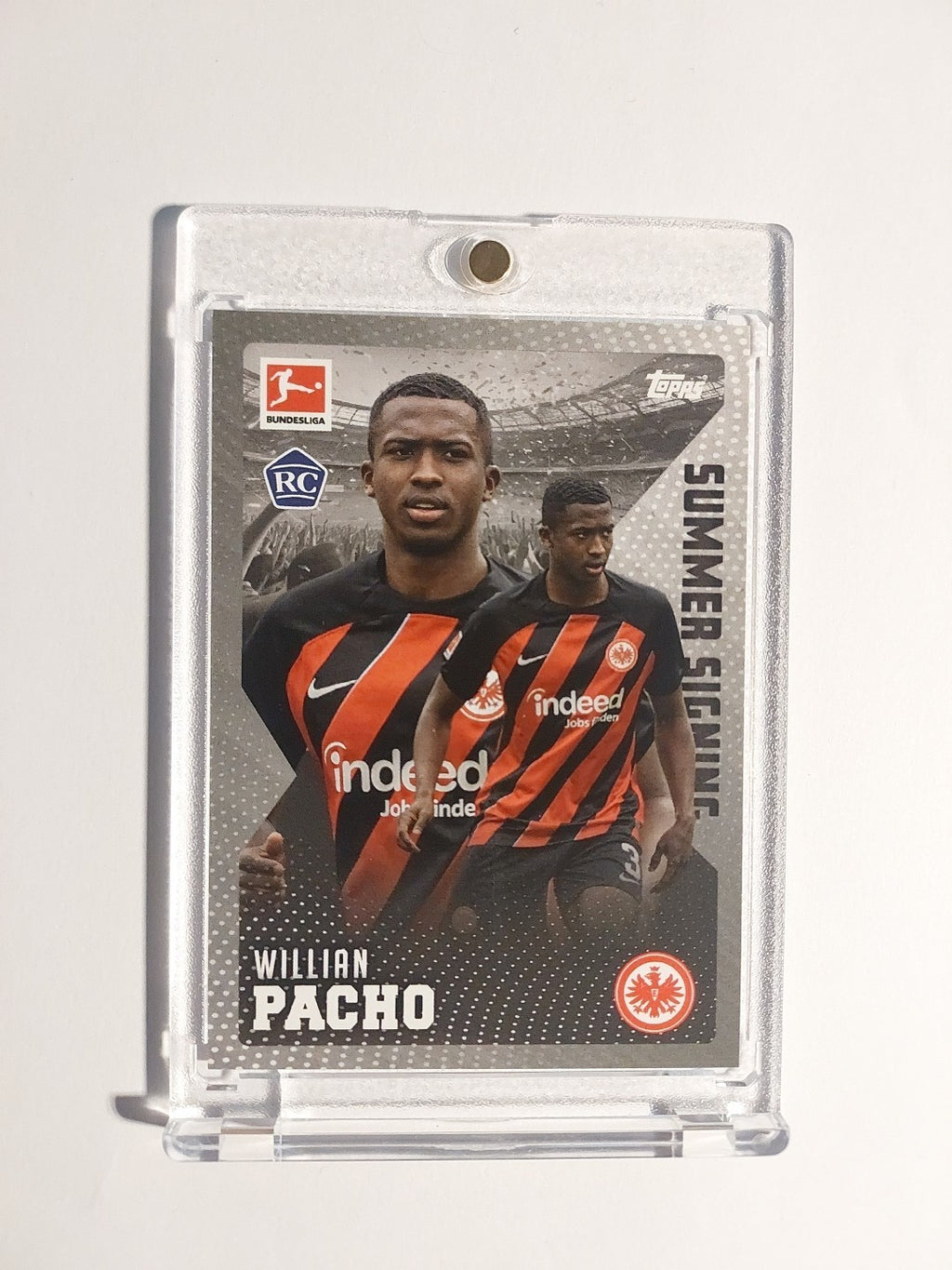 Topps Bundesliga 2022-23 Willian Pacho Eintracht Frankfurt Parallel Rookie Rare – Bild 1