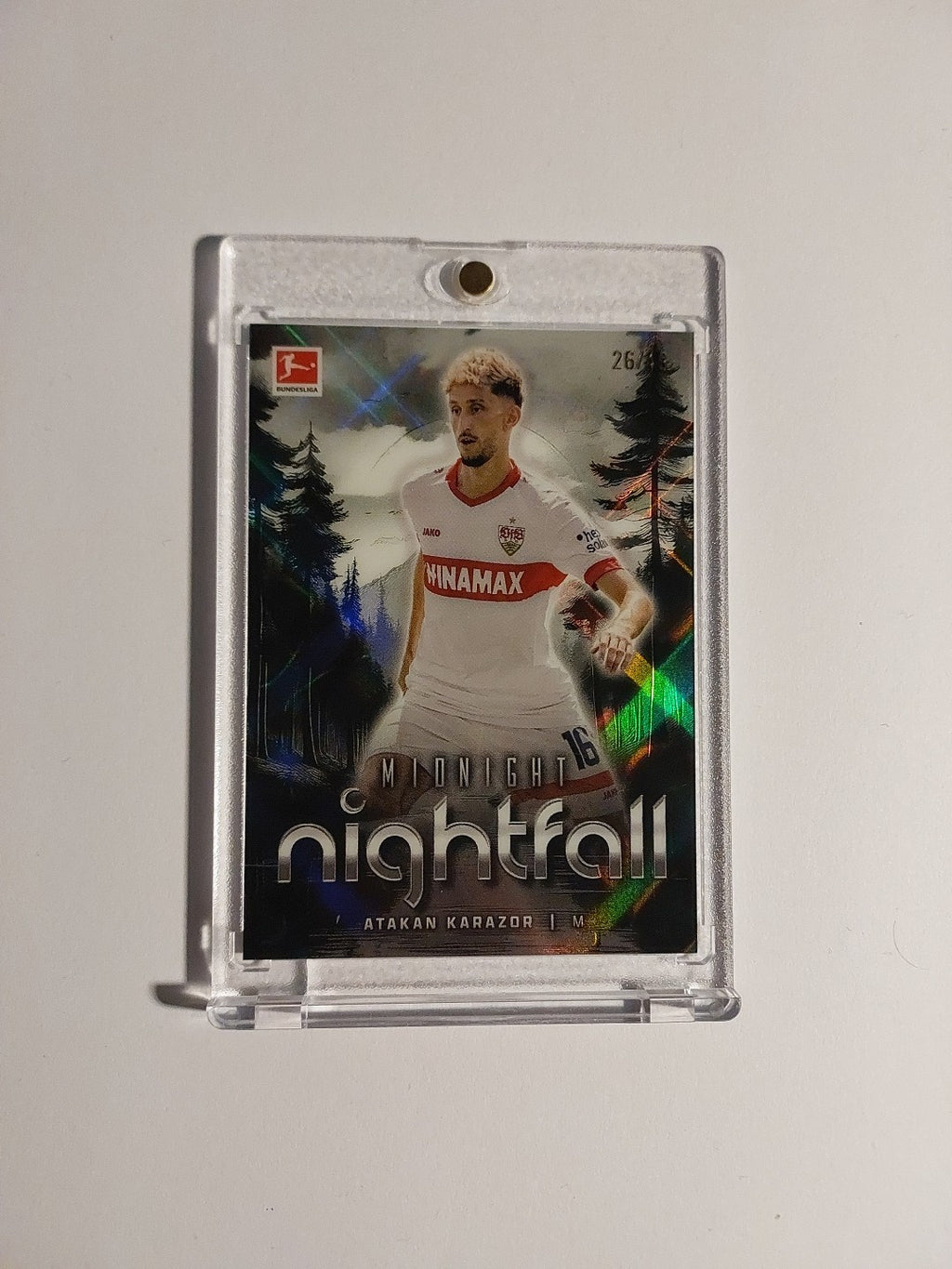 Topps Midnight Bundesliga 2024-25 Atakan Karazor VfB Stuttgart Parallel 26/49 – Bild 1