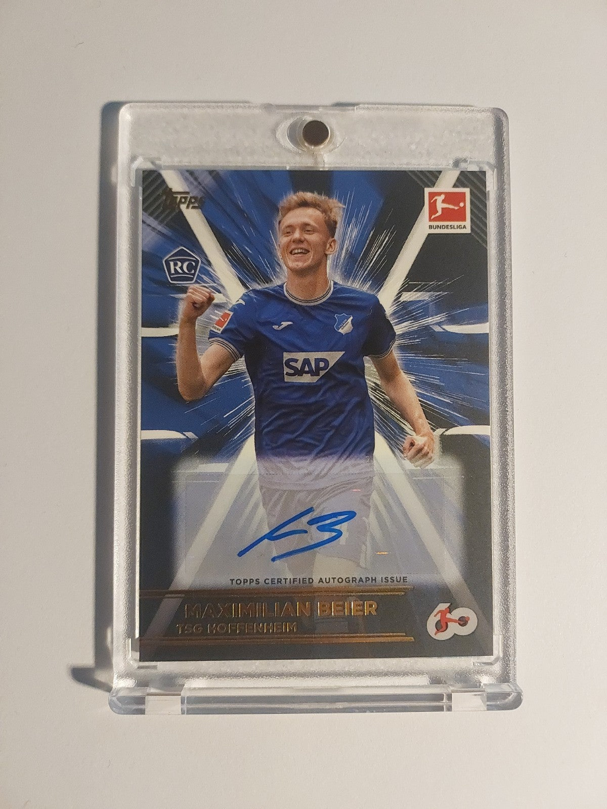 Topps 60 Jahre Bundesliga 2023-24 Maximilian Beier Auto TSG Hoffenheim Rookie – Bild 1