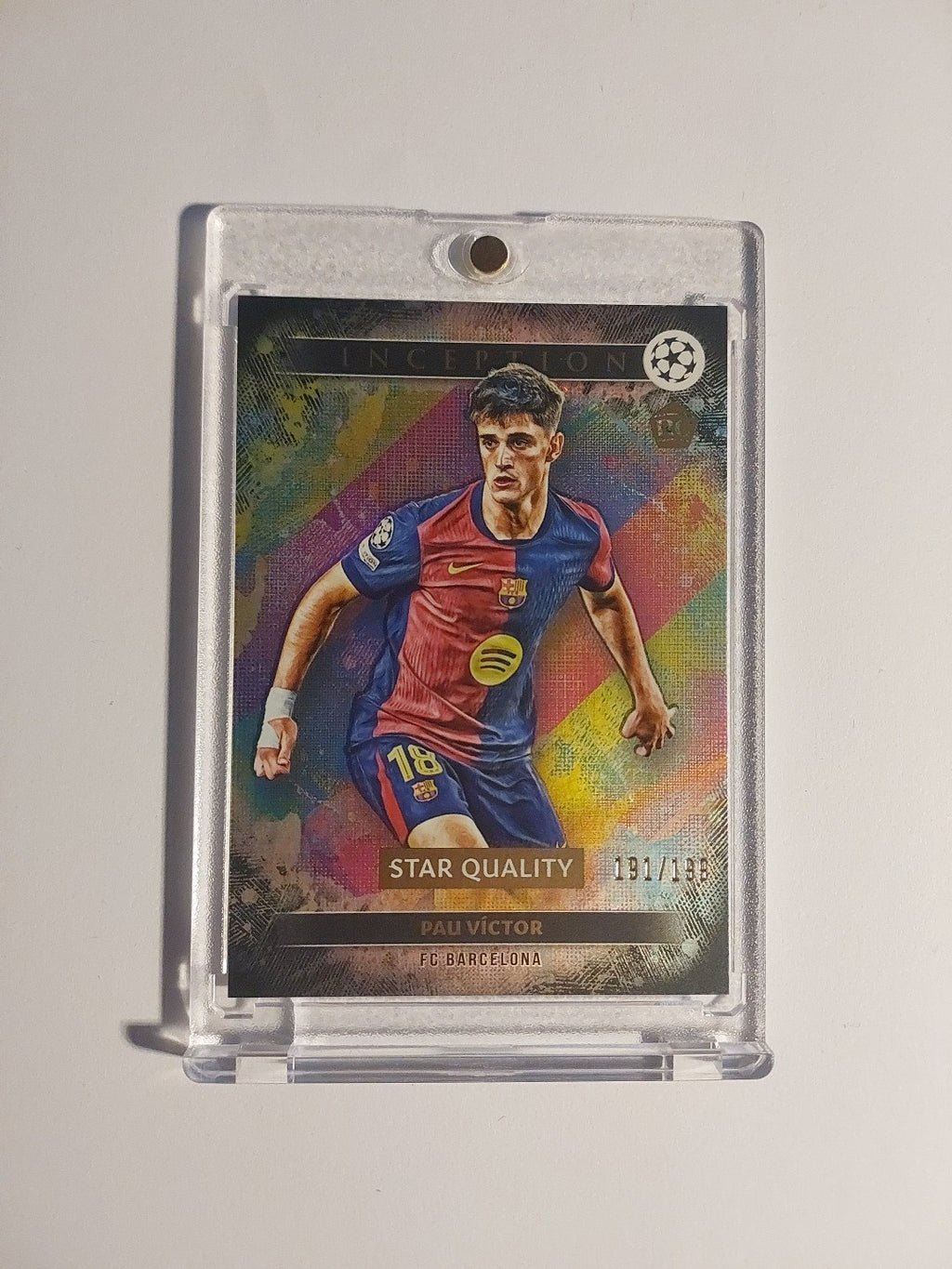 Topps Inception 2024-25 Pau Victor Barcelona Spanien Parallel 191/199 Rookie Hit – Bild 1