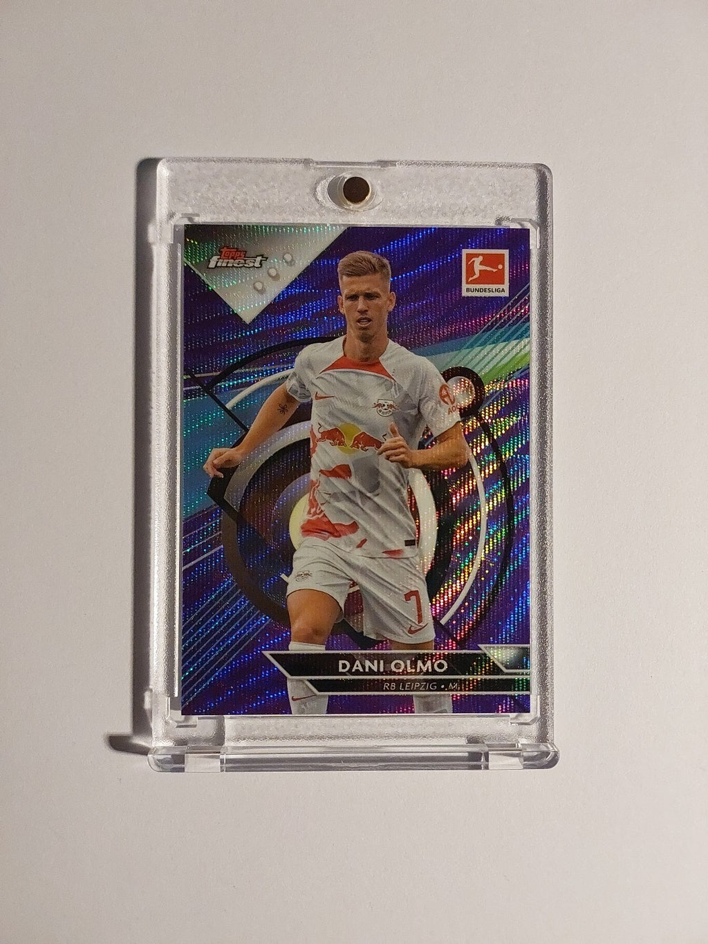 Topps Finest Bundesliga 2022-23 Dani Olmo RB Leipzig Parallel 231/250 Refractor – Bild 1